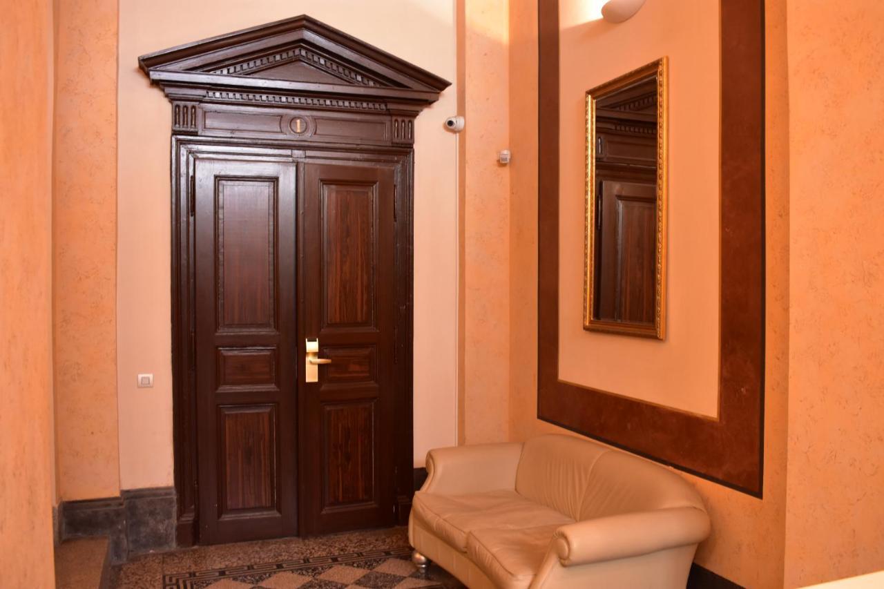 Apartment Vikroria - Halkova 5 Prag Exterior foto